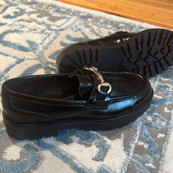 Steve Madden Mistor loafers . never worn - Picture 2 of 2